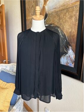 NWOT REISS Black Pleated Long Sleeve Blouse Size 4